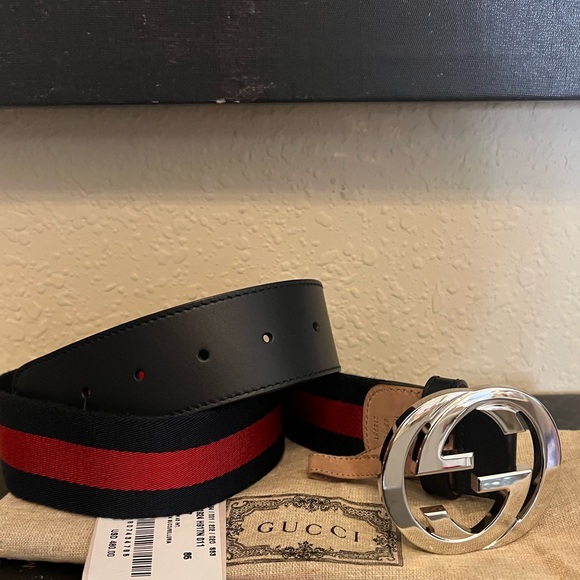 GUCCI RED & BLUE BELT UNISEX
SIZE 85 - Picture 3 of 3